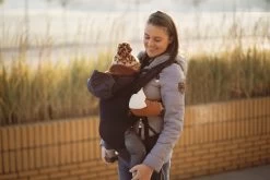 Momi Collet Navy Blue Ergonomische Draagzak NOSI00002 -Baby Verkoop Momi Collet Navy Blue Ergonomische Draagzak NOSI00002 10