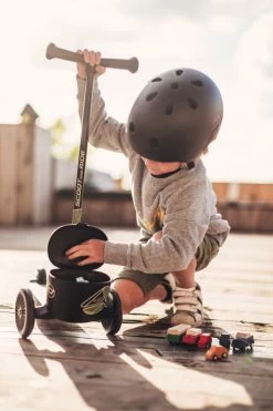 Scoot And Ride Green Lines Highwaykick 2 Step SR-96525 15 Scoot And Ride Green Lines Highwaykick 2 Step SR-96525 -Baby Verkoop Scoot and Ride Green Lines Highwaykick 2 Step SR 96525 .sfeer 2