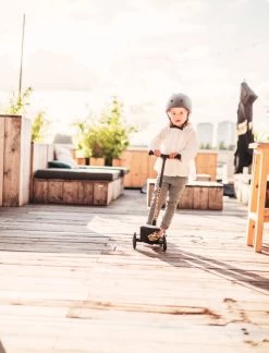 Scoot And Ride Leopard Highwaykick 2 Step SR-96524 17 Scoot And Ride Leopard Highwaykick 2 Step SR-96524 -Baby Verkoop Scoot and Ride Leopard Highwaykick 2 Step SR 96524 .sfeer 1