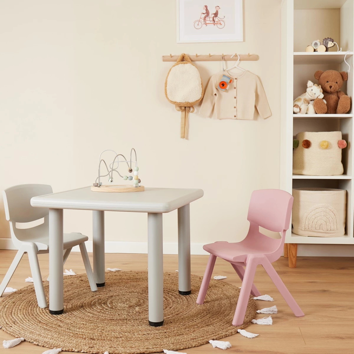 Bieco Antique Roze Kunststof Kinderstoeltje 04201807 6 Bieco Antique Roze Kunststof Kinderstoeltje 04201807 - Afbeelding 6