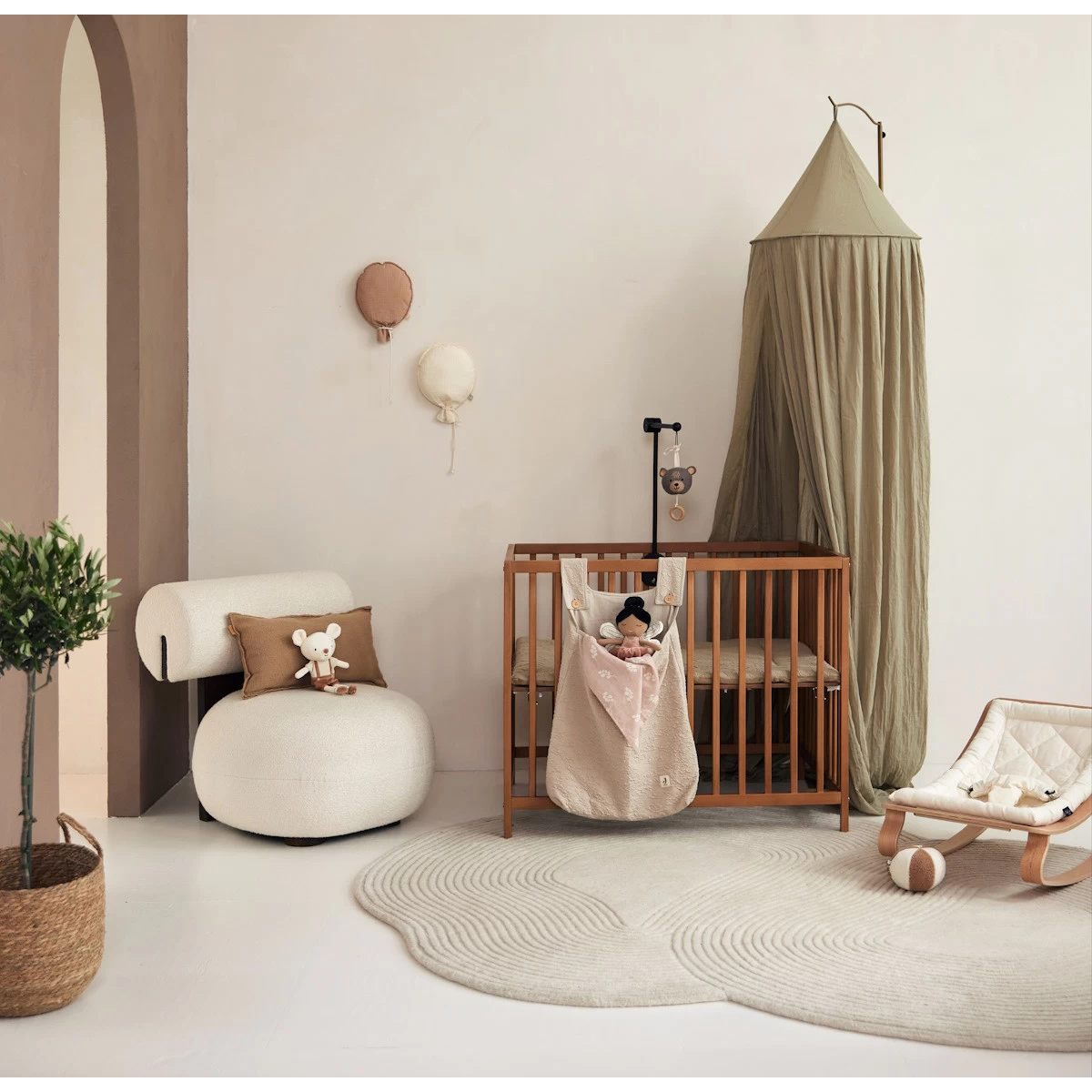 Jollein Zwart Houten Arm Voor Mobiel 116-001-64576 7 Jollein Zwart Houten Arm Voor Mobiel 116-001-64576 - Afbeelding 7