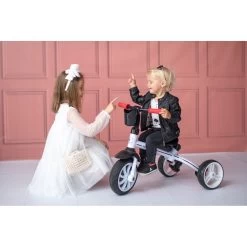 Lorelli Rocket Red & Black Driewieler 1005037-2107 -Baby Verkoop lorelli rocket driewieler lifestyle 1