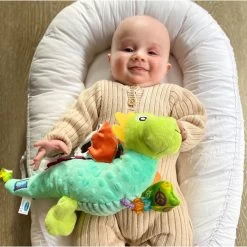 Playgro Sensory Friends Dusty Dragon Buggyspeeltje P0188473 19 Playgro Sensory Friends Dusty Dragon Buggyspeeltje P0188473 -Baby Verkoop playgro sensory friends dusty dragon buggyspeeltje p0188473 .9