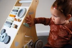 Tryco Houten Activiteiten Loopwagen TR-303012 -Baby Verkoop tryco houten activiteiten loopwagen05